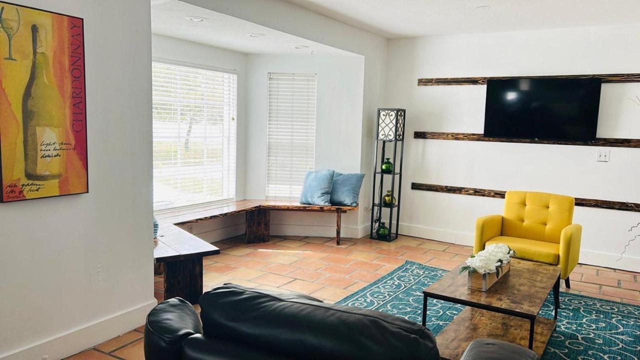 Mi Casa Es Tu Casa, Midtown #2 Apartment Tampa Luaran gambar